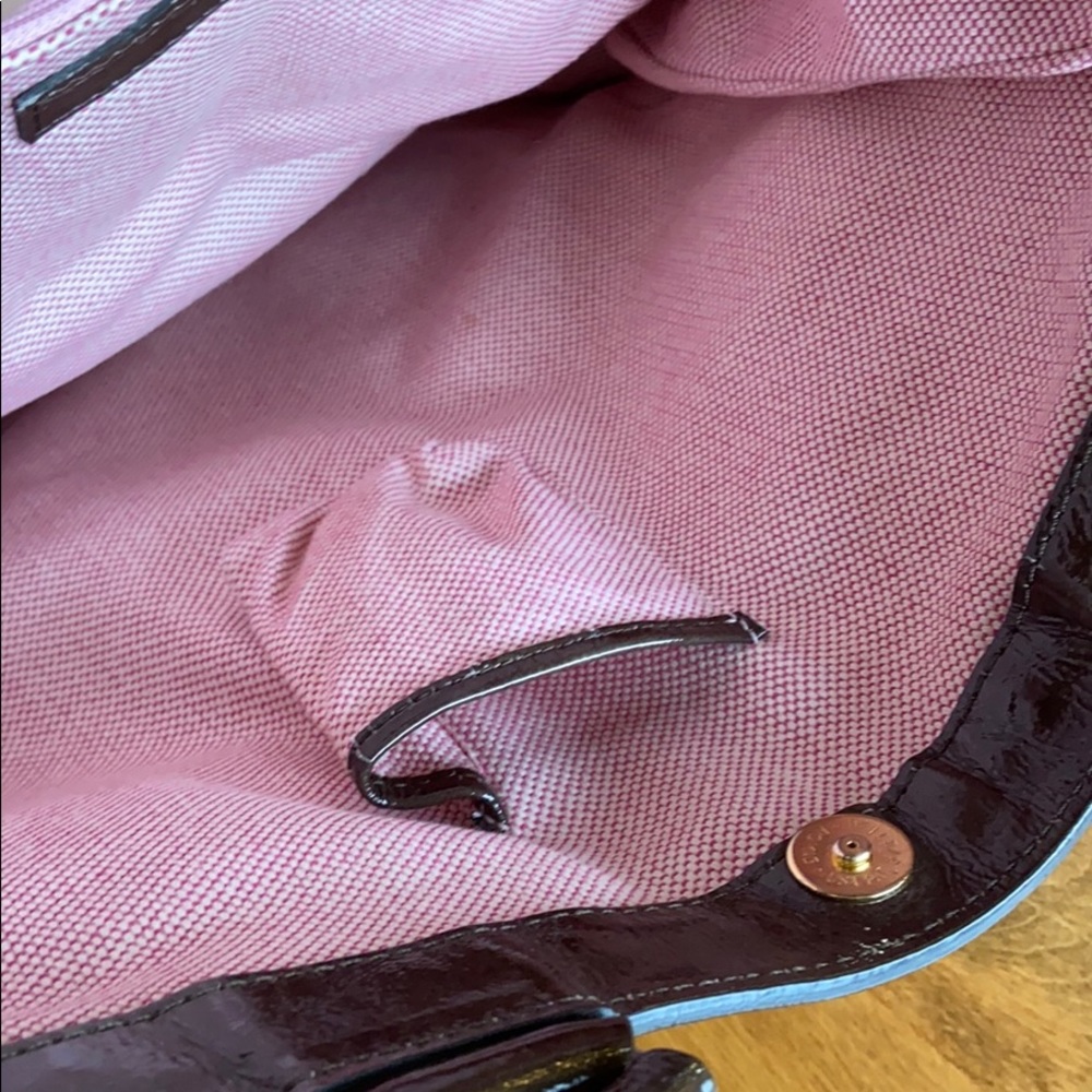 Dooney & Bourke patent leather bag - Picture 8 of 13